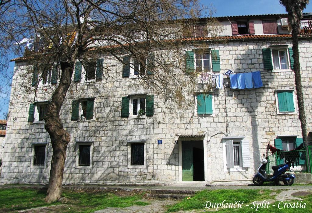 Nirvana Rooms&apartments