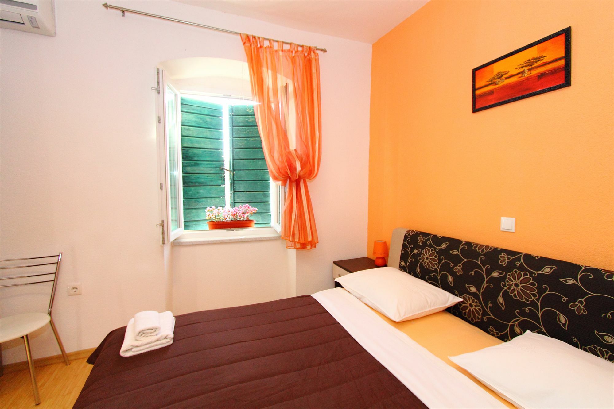 Nirvana Rooms&apartments Pensión