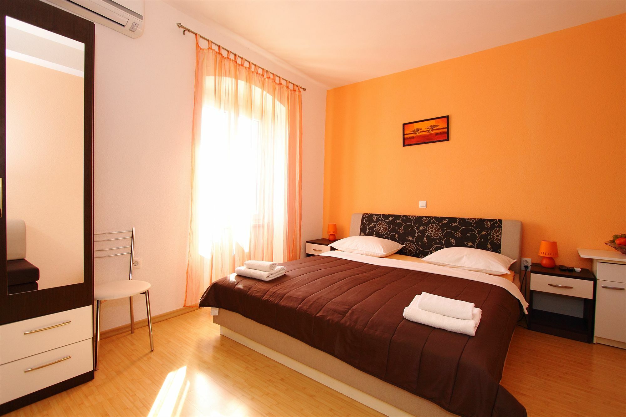 Nirvana Rooms&apartments Pensión