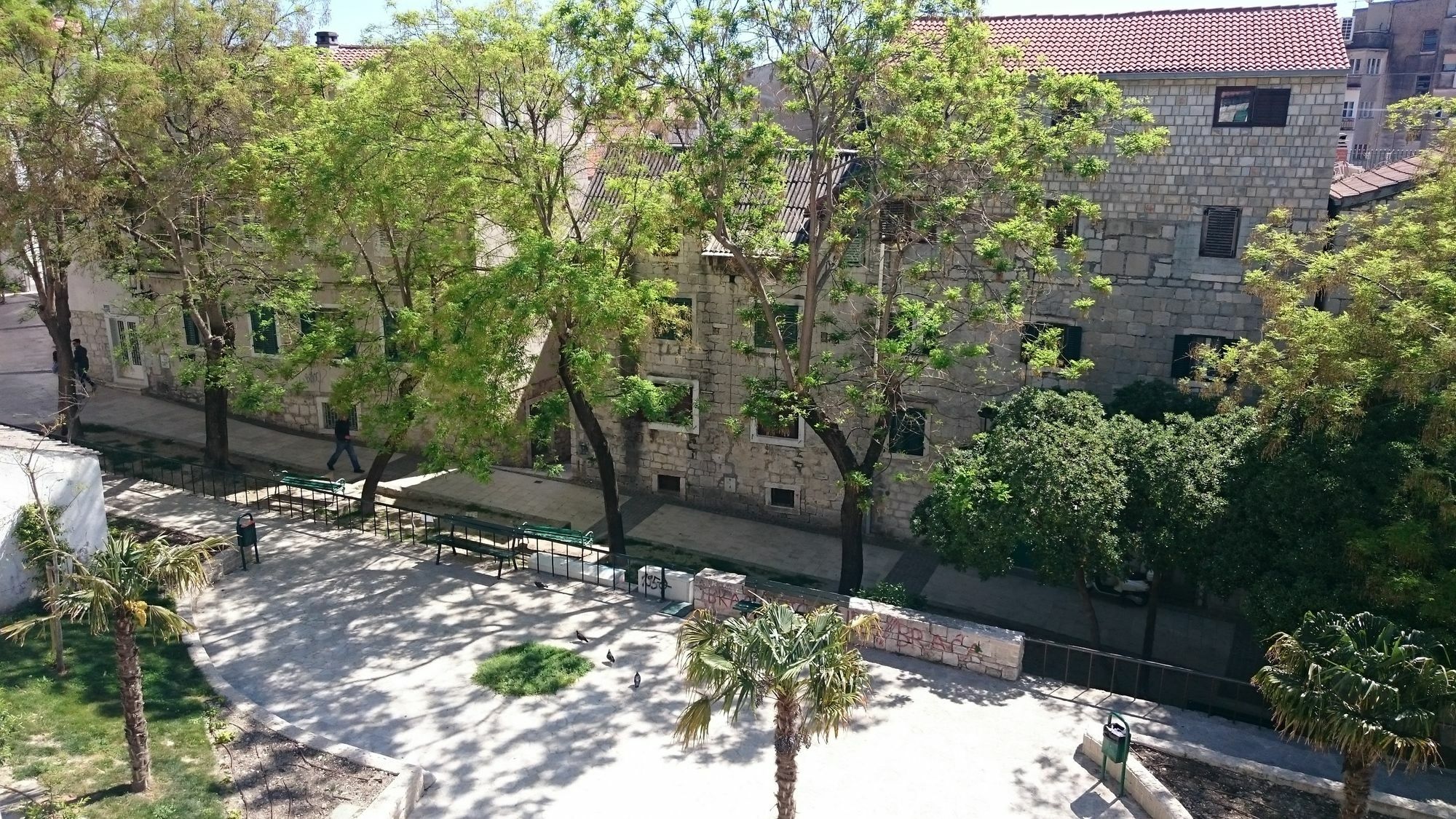 Nirvana Rooms&apartments Pensión Split